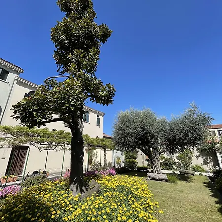 Casa Caburlotto Holiday home *