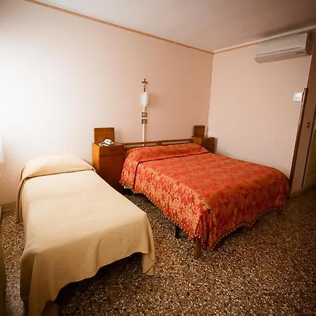 Casa Caburlotto בית נופש