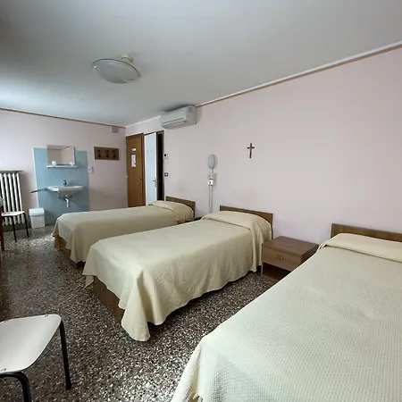 Casa Caburlotto Венеция