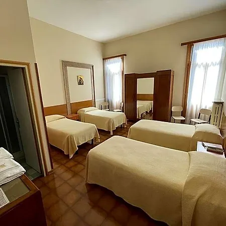 Casa Caburlotto * Венеция